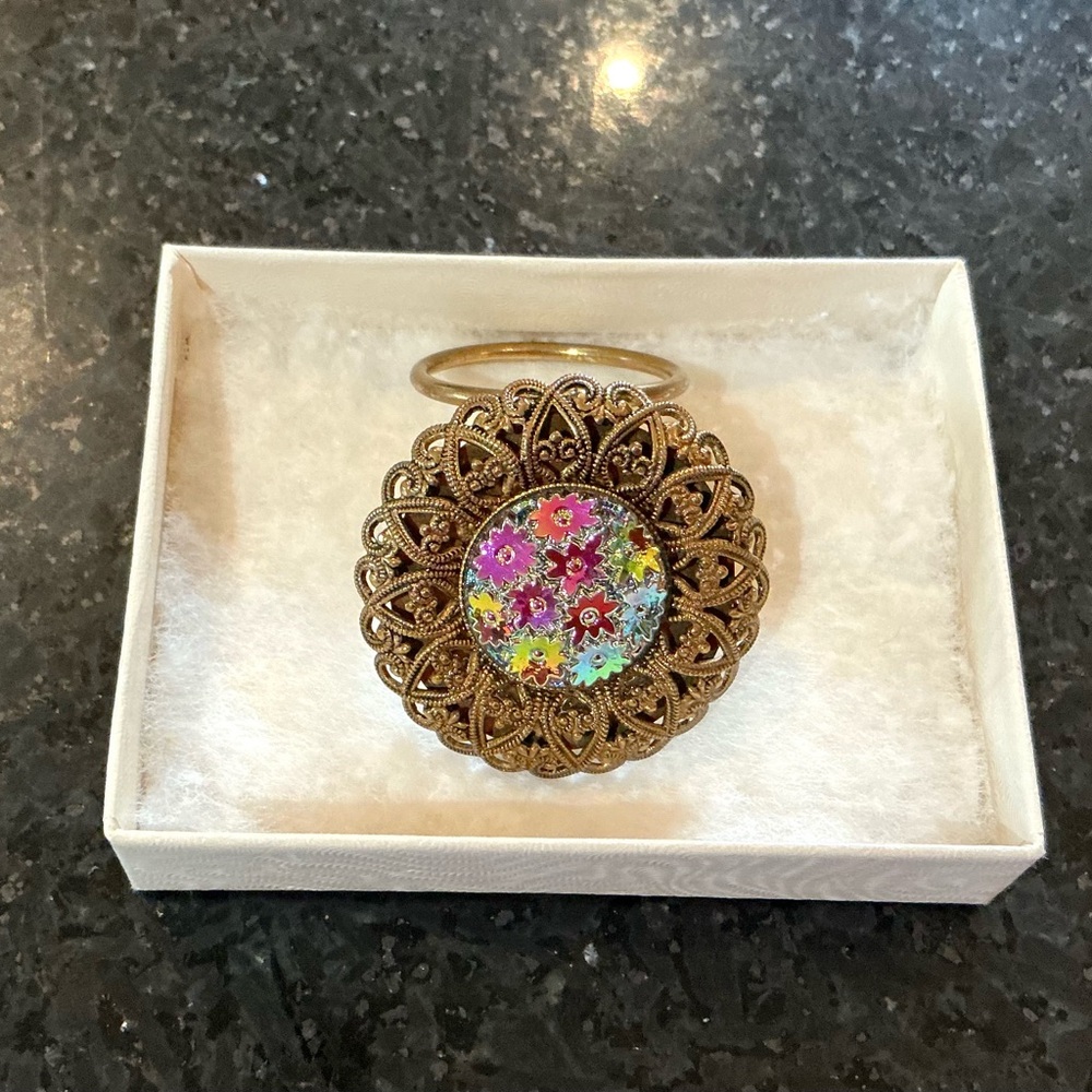 Vintage Western Germany Gold Toned Scarf Clip with Accent glass